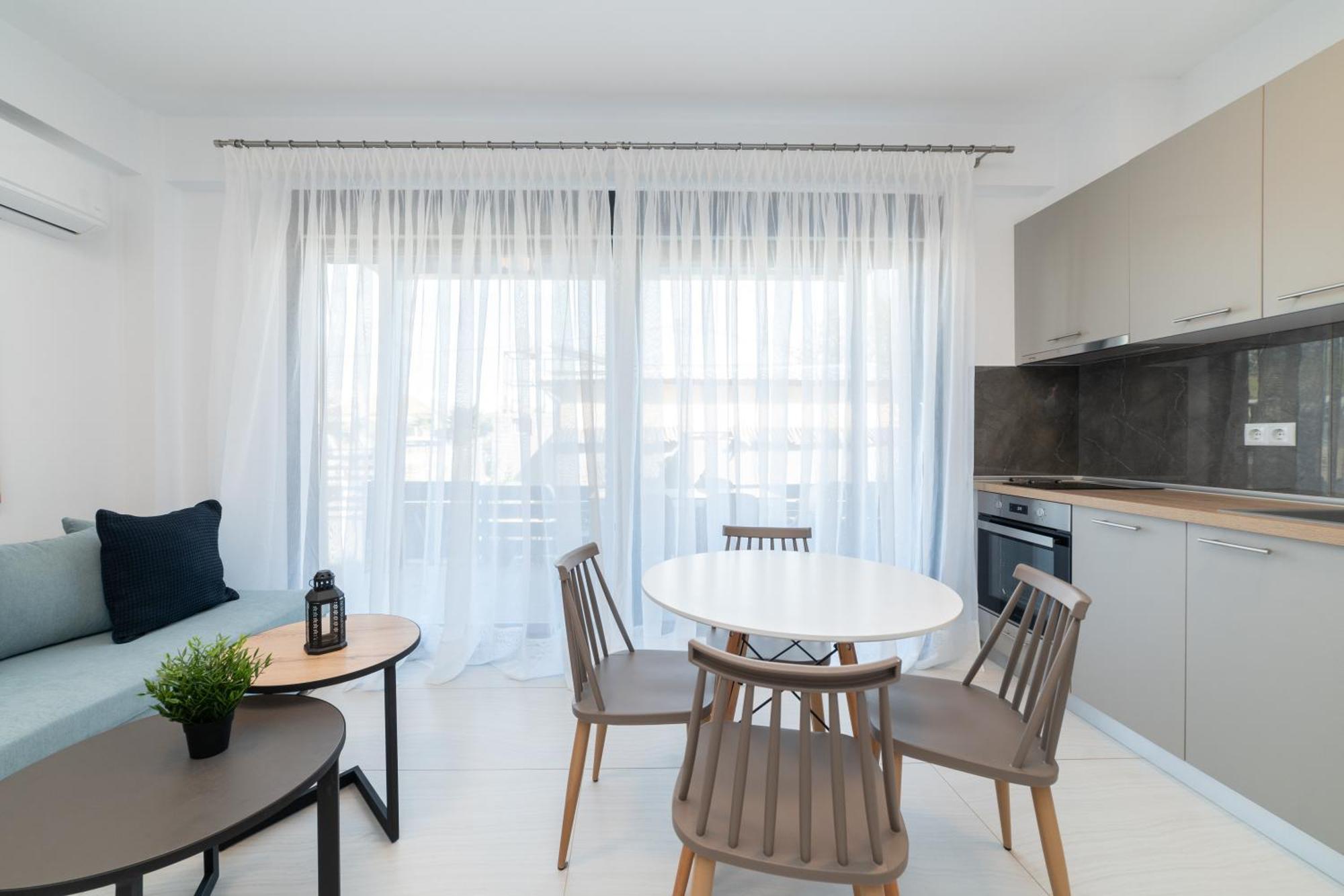 Kleoniki & Irida Residential Complexes Daire Ofrínion Dış mekan fotoğraf